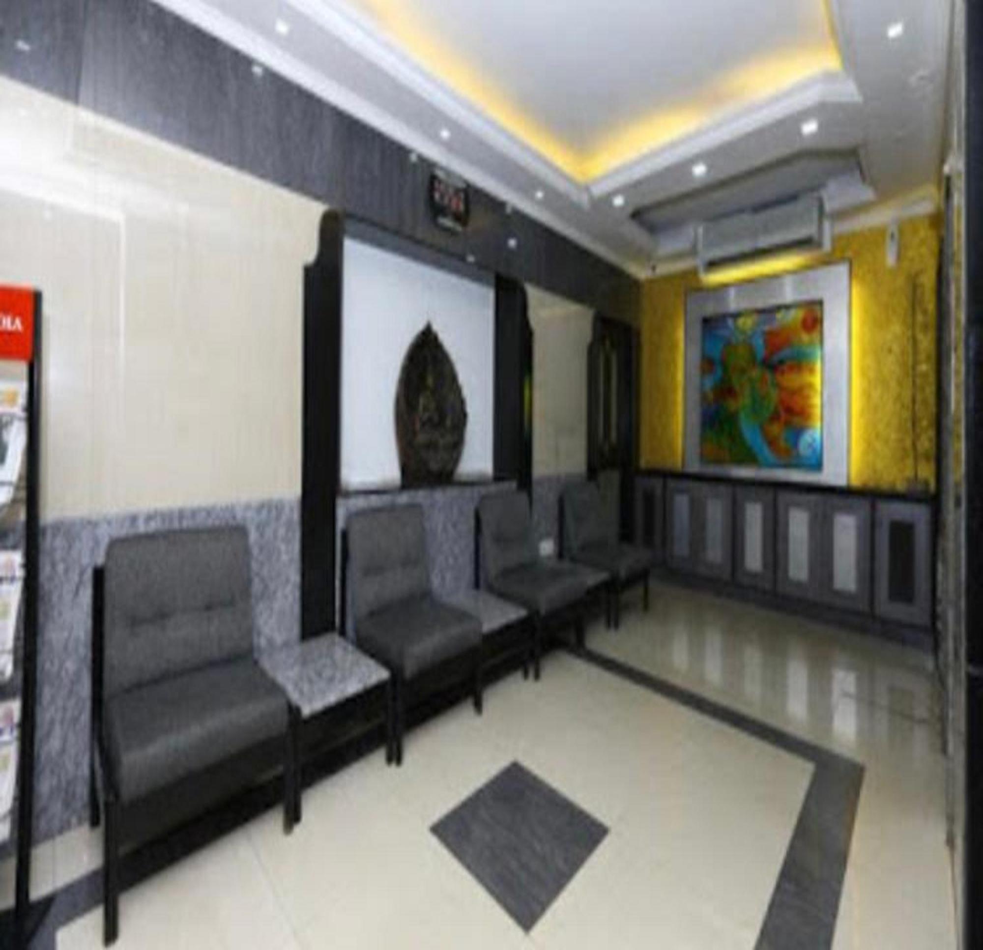 Navaratna Delight Coimbatore Exterior photo